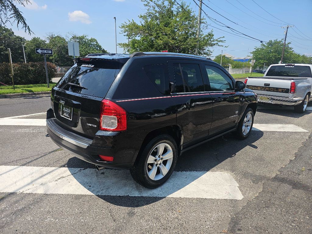 2011 Jeep Compass Image 5