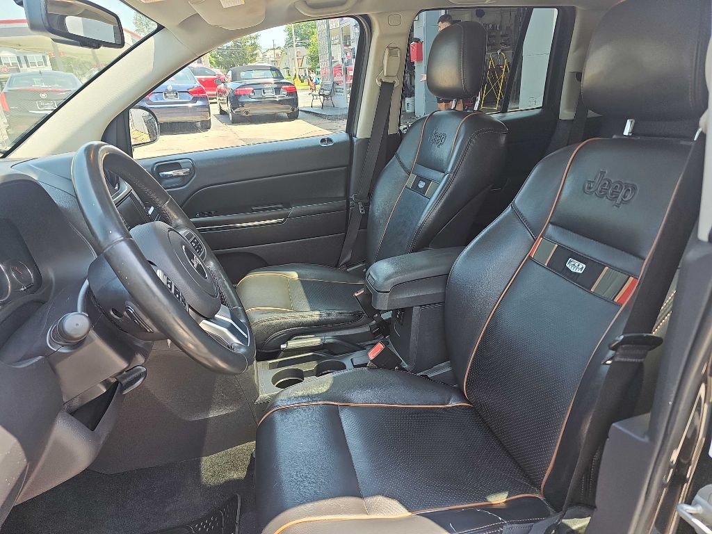 2011 Jeep Compass Image 10