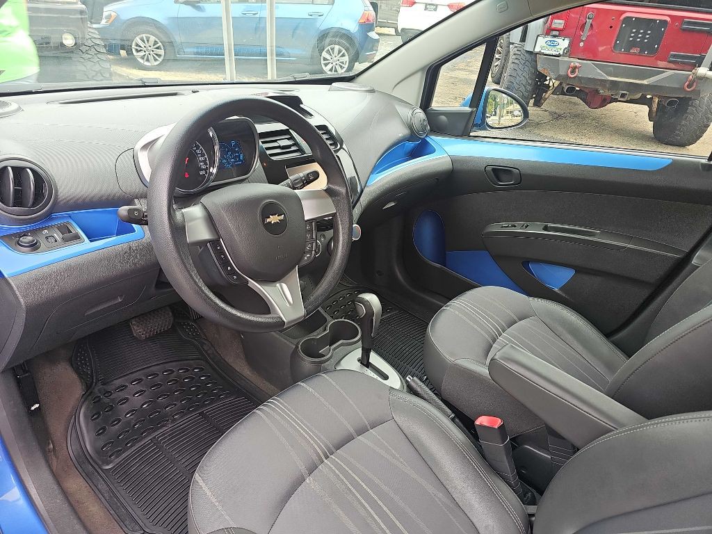 2015 Chevrolet Spark Image 9