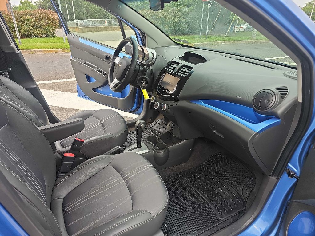 2015 Chevrolet Spark Image 12
