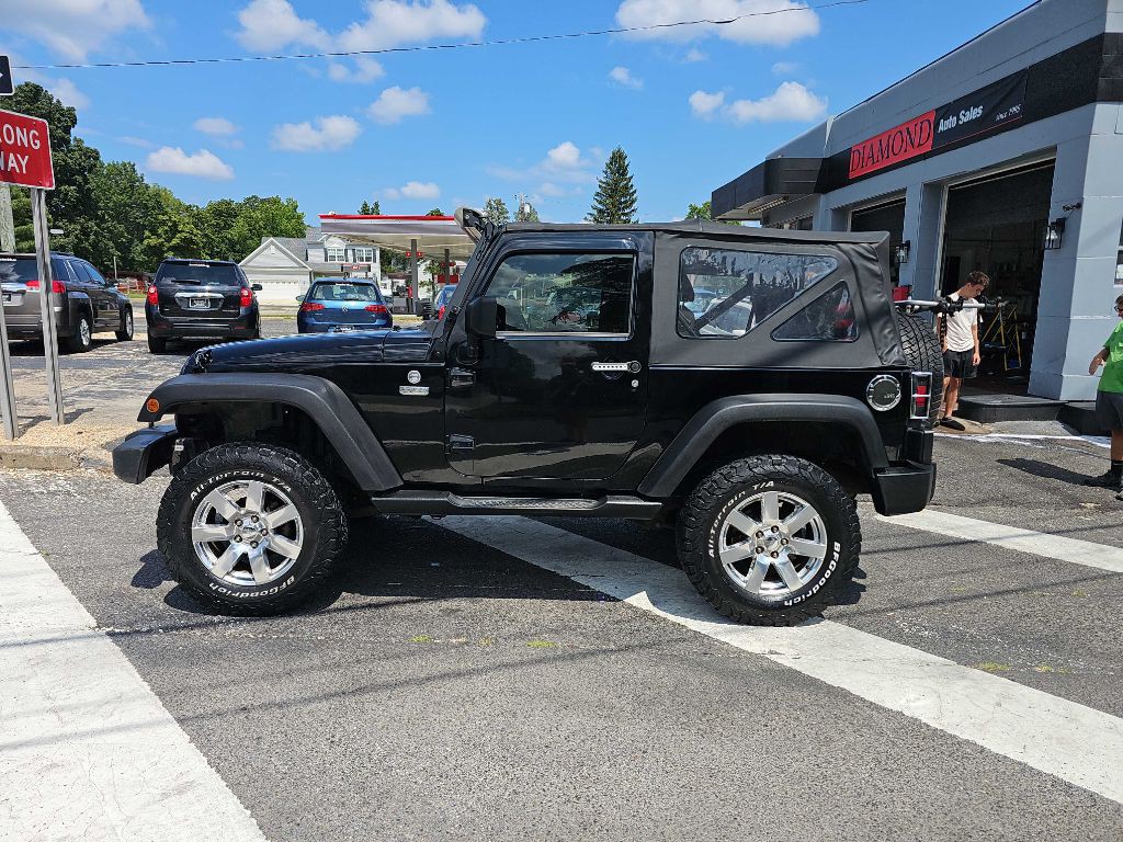 2011 Jeep Wrangler Image 8