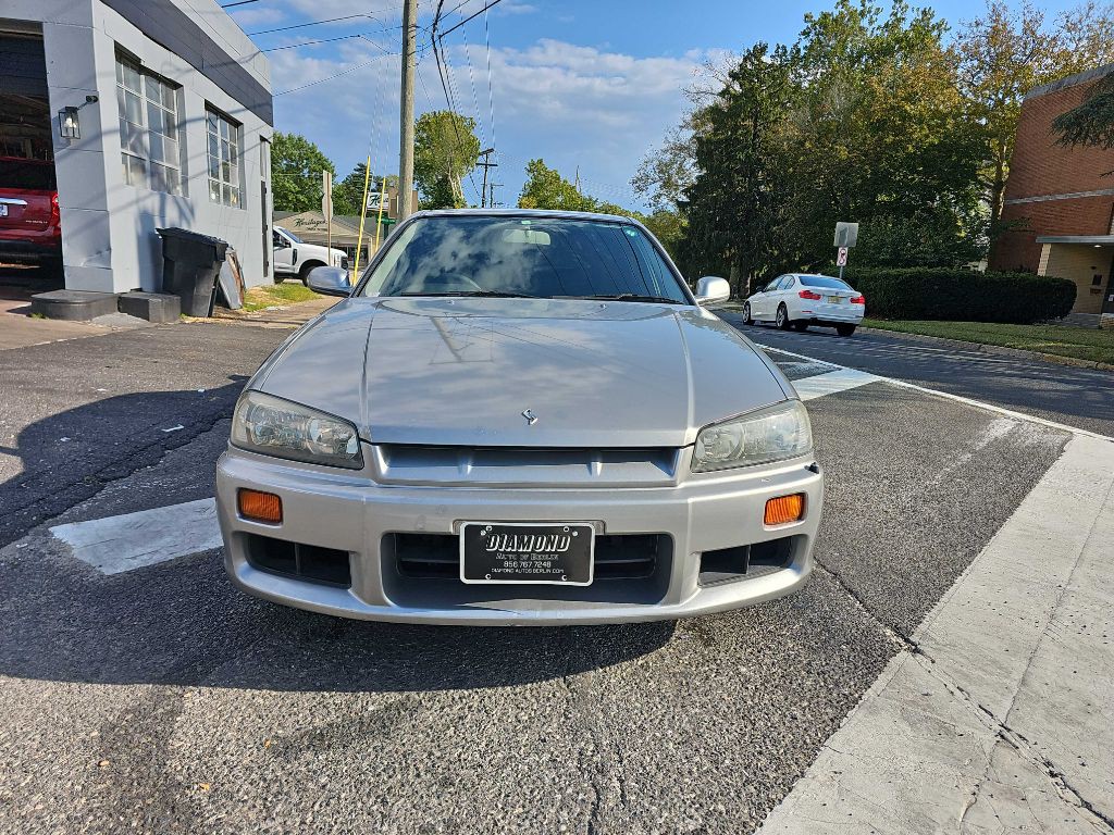2000 Nissan Skyline Image 2