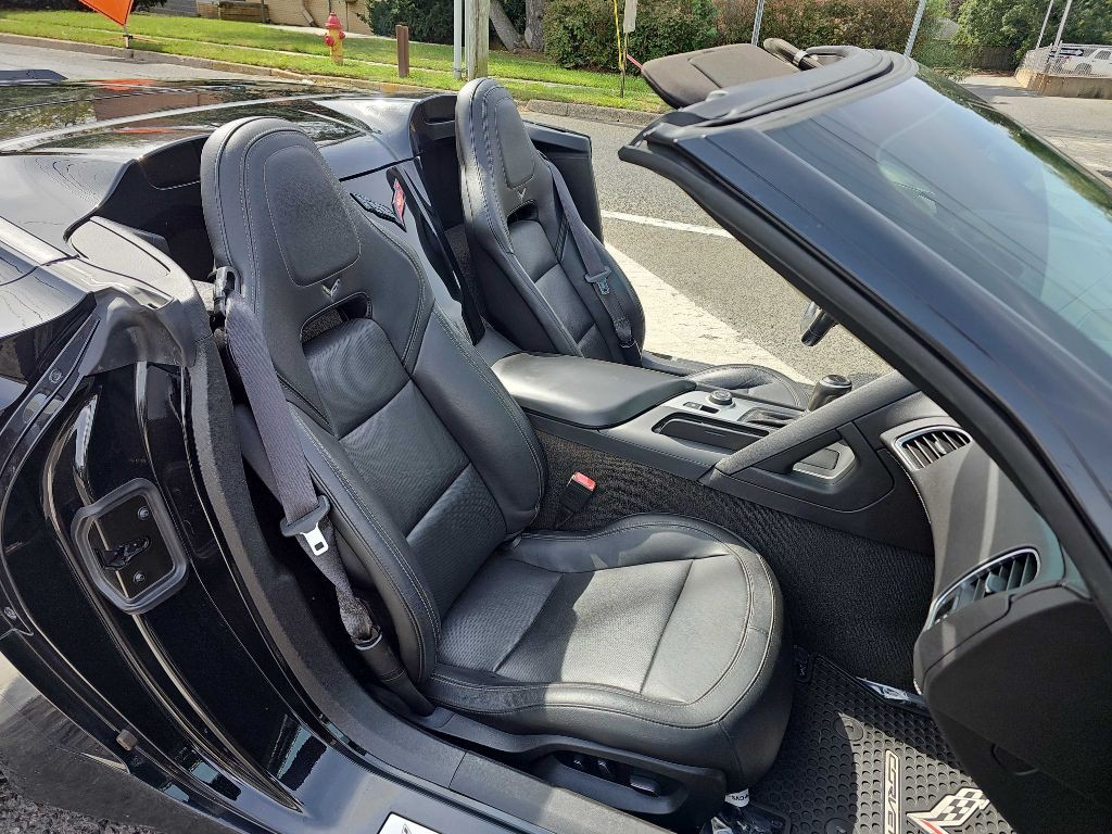 2018 Chevrolet Corvette Image 17