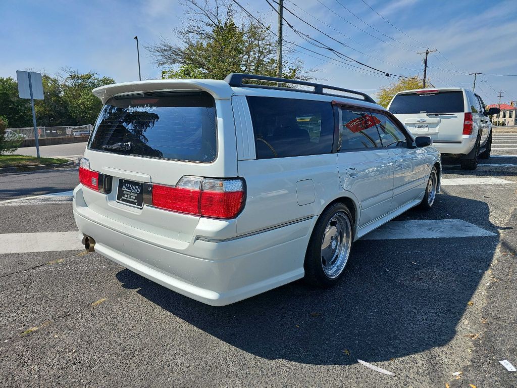 1998 Nissan Stagea Image 2