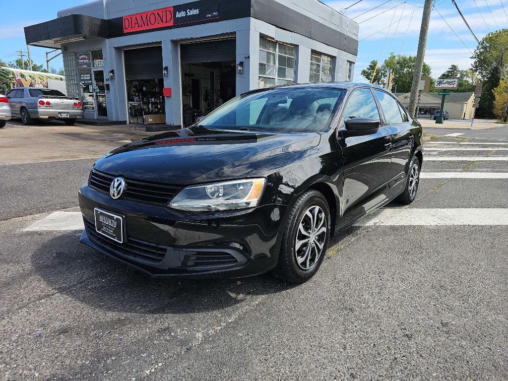 2013 Volkswagen Jetta Image 1