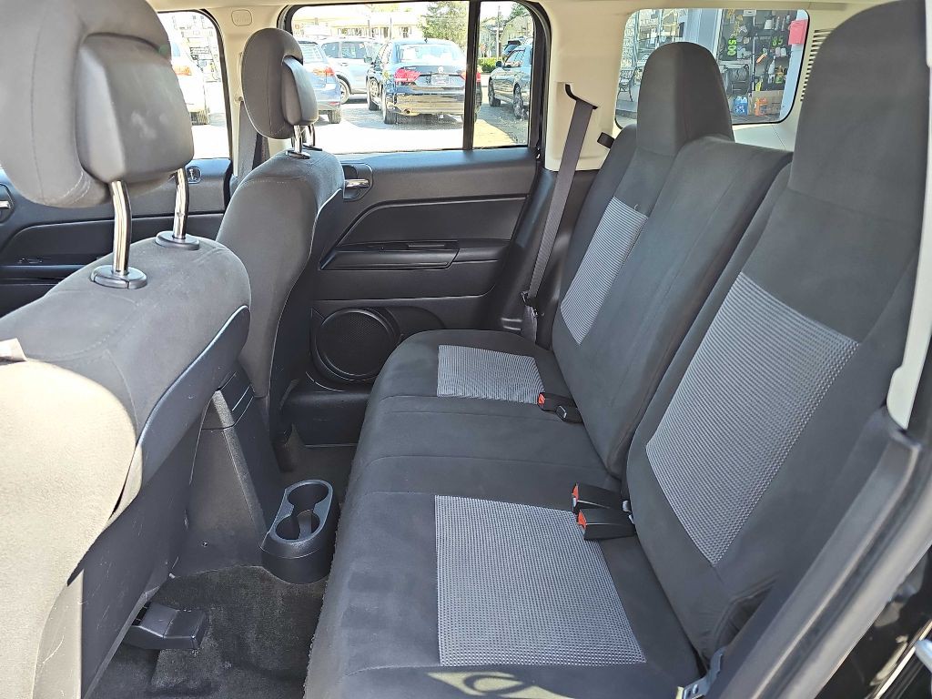 2017 Jeep Patriot Image 13
