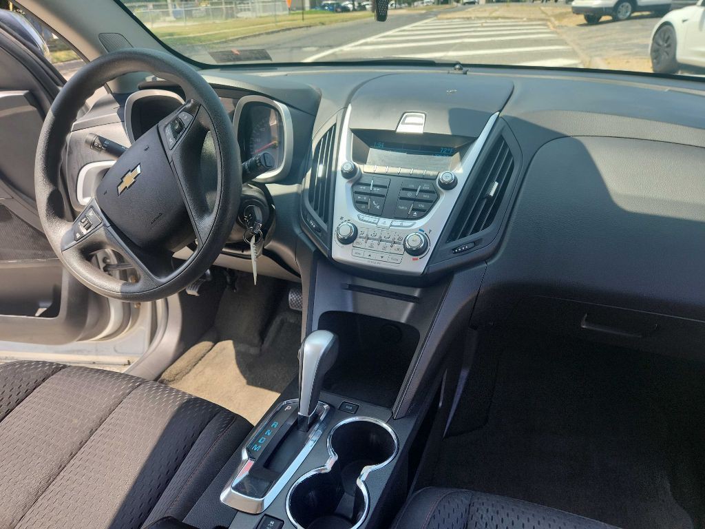 2012 Chevrolet Equinox Image 14