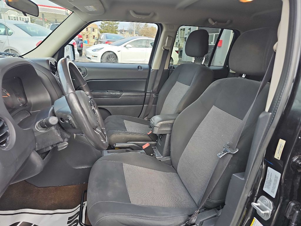 2014 Jeep Patriot Image 10