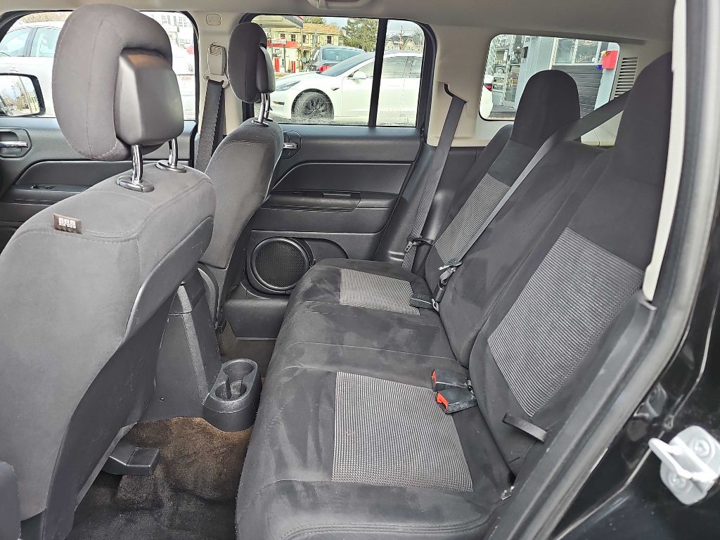 2014 Jeep Patriot Image 12
