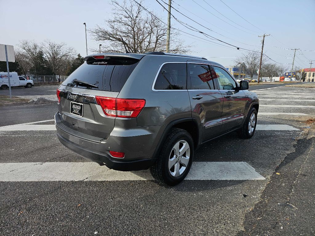 2012 Jeep Grand Cherokee Image 5