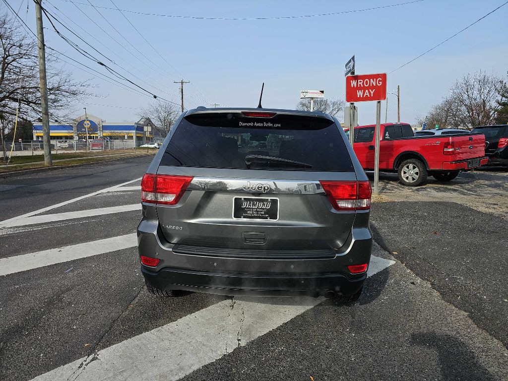 2012 Jeep Grand Cherokee Image 6