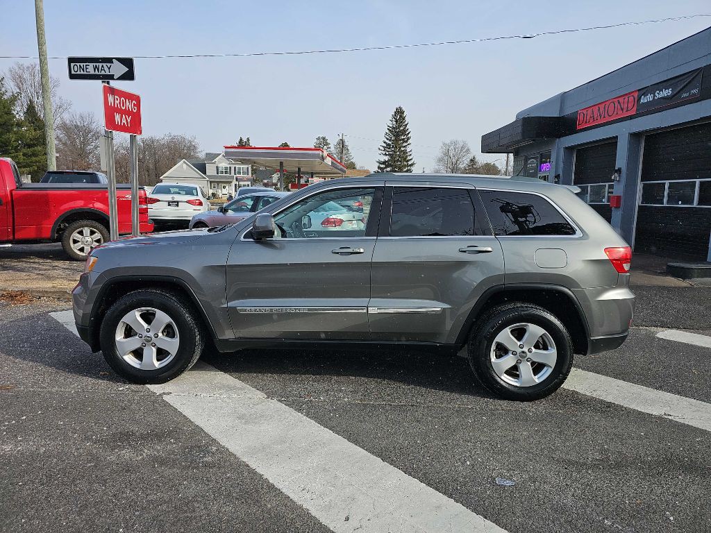 2012 Jeep Grand Cherokee Image 8