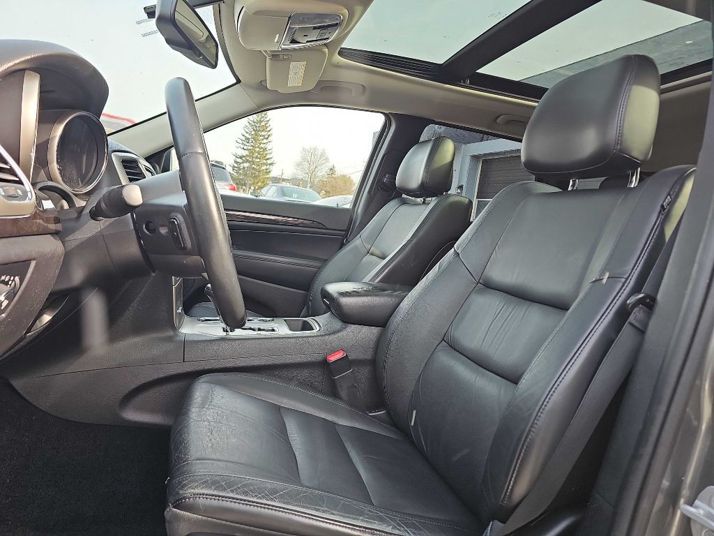 2012 Jeep Grand Cherokee Image 10