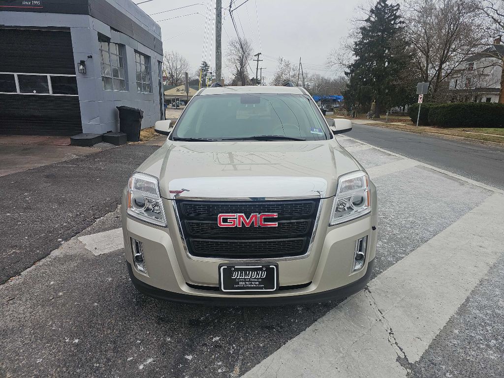 2014 GMC Terrain Image 2