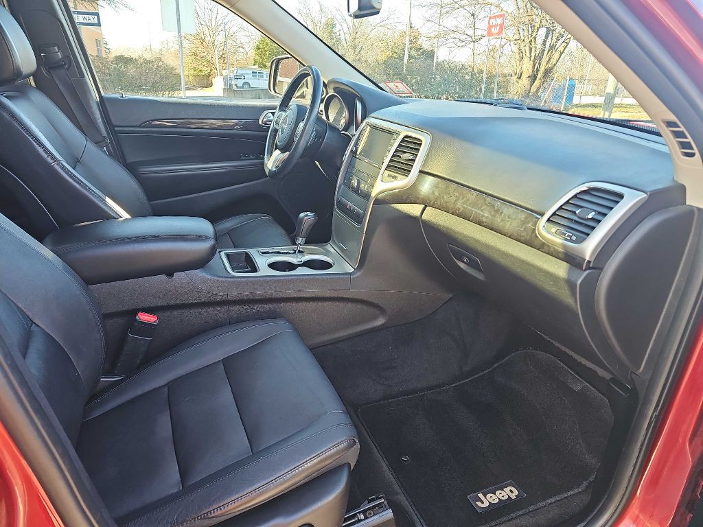 2012 Jeep Grand Cherokee Image 14