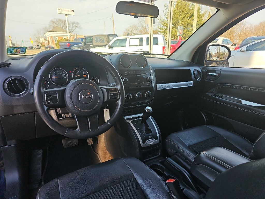 2014 Jeep Compass Image 11
