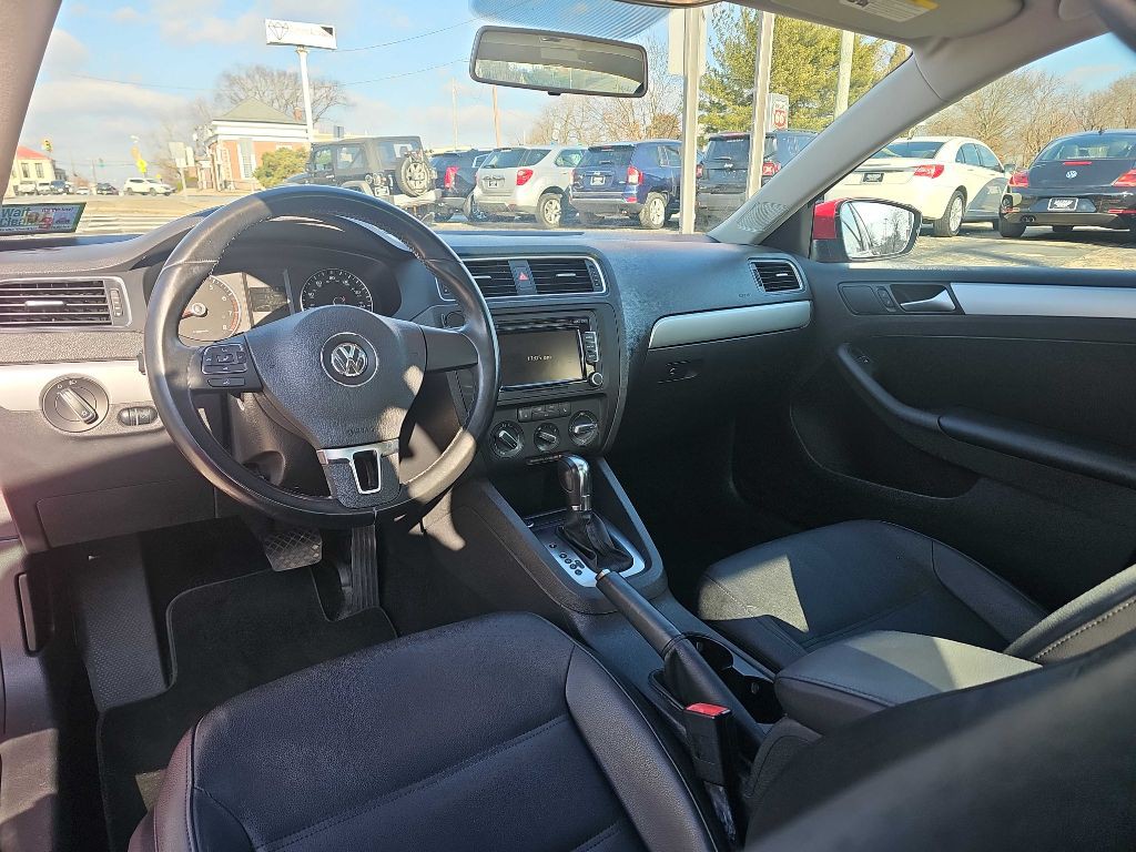 2014 Volkswagen Jetta Image 11
