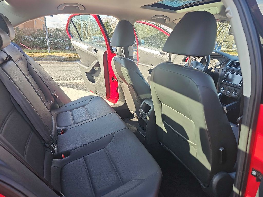 2014 Volkswagen Jetta Image 13