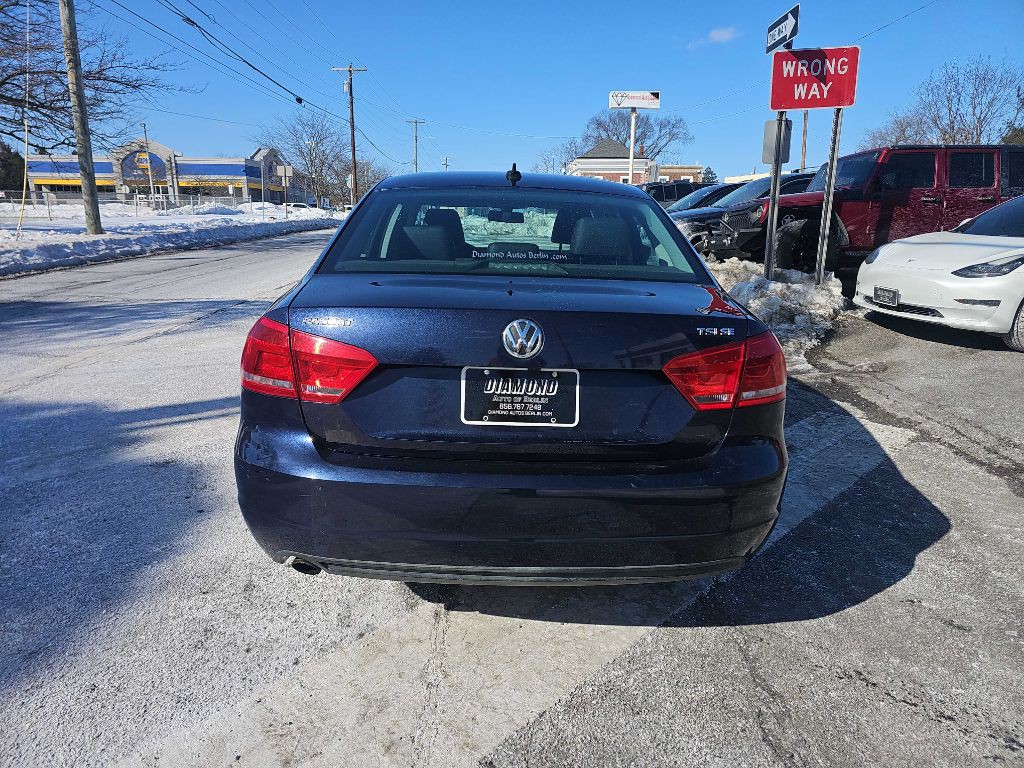 2015 Volkswagen Passat Image 7