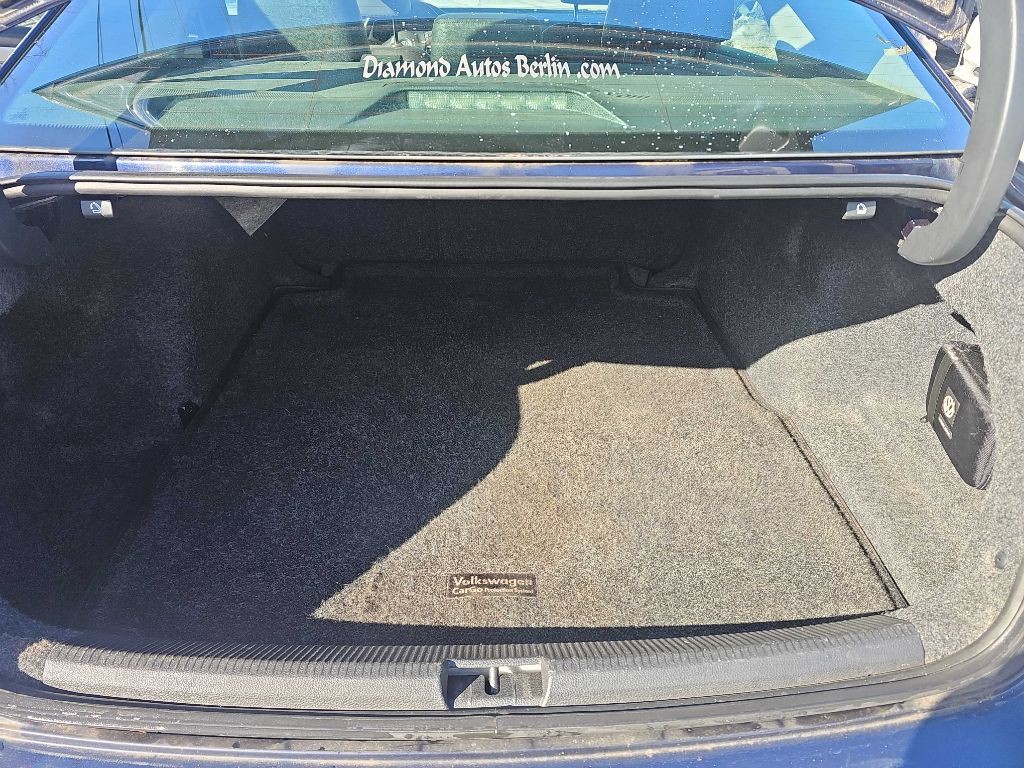 2015 Volkswagen Passat Image 15