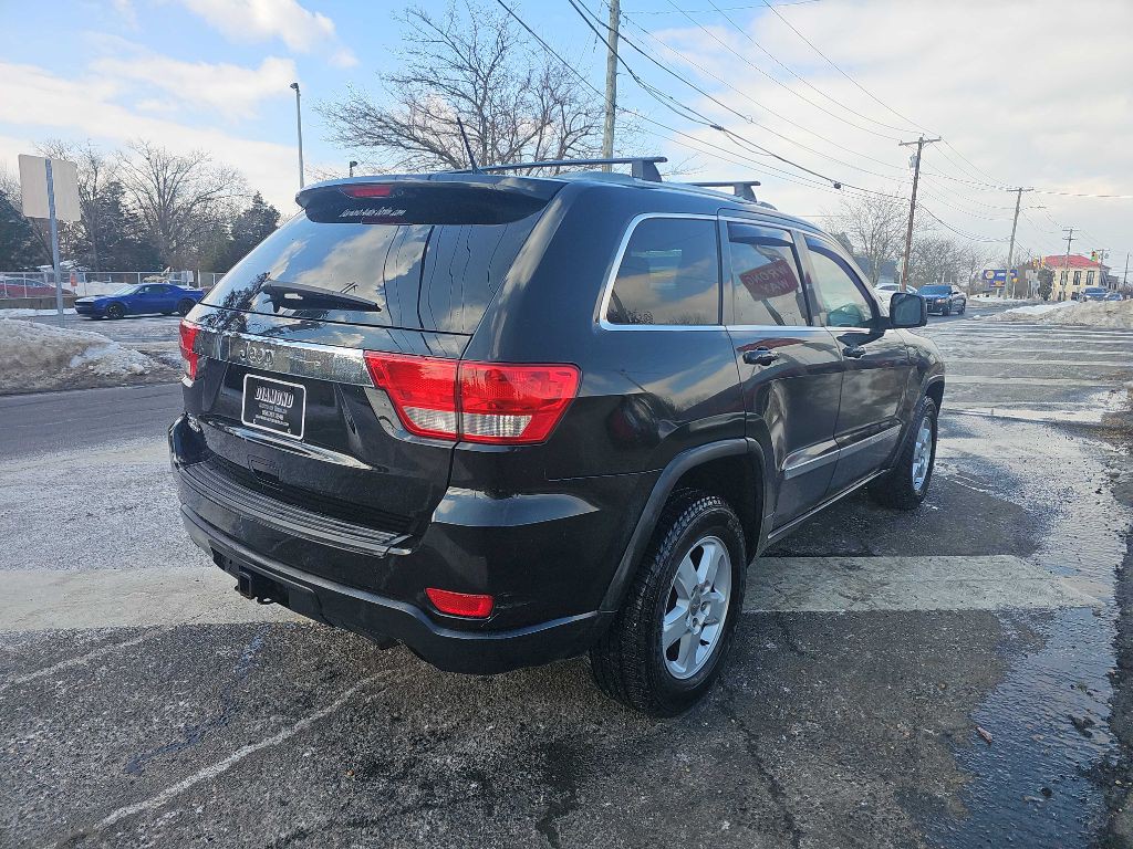 2012 Jeep Grand Cherokee Image 5