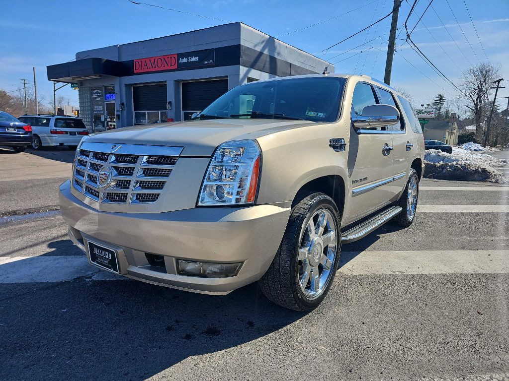 2009 Cadillac Escalade Image 1