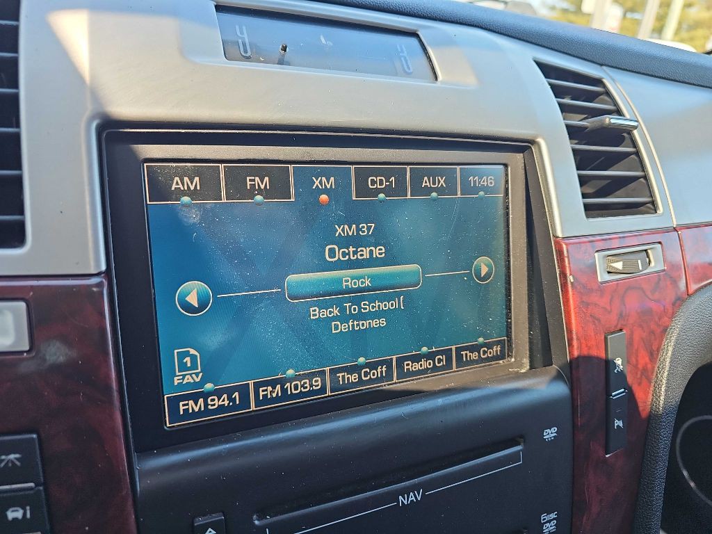 2009 Cadillac Escalade Image 22