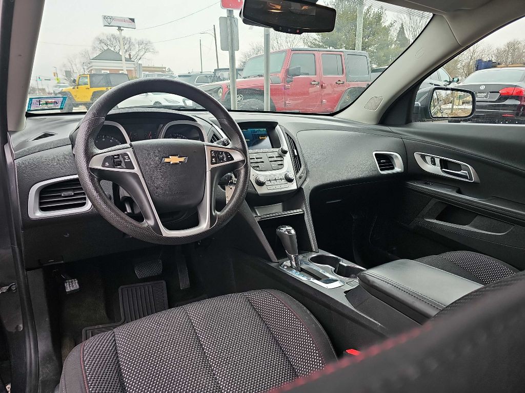 2017 Chevrolet Equinox Image 11