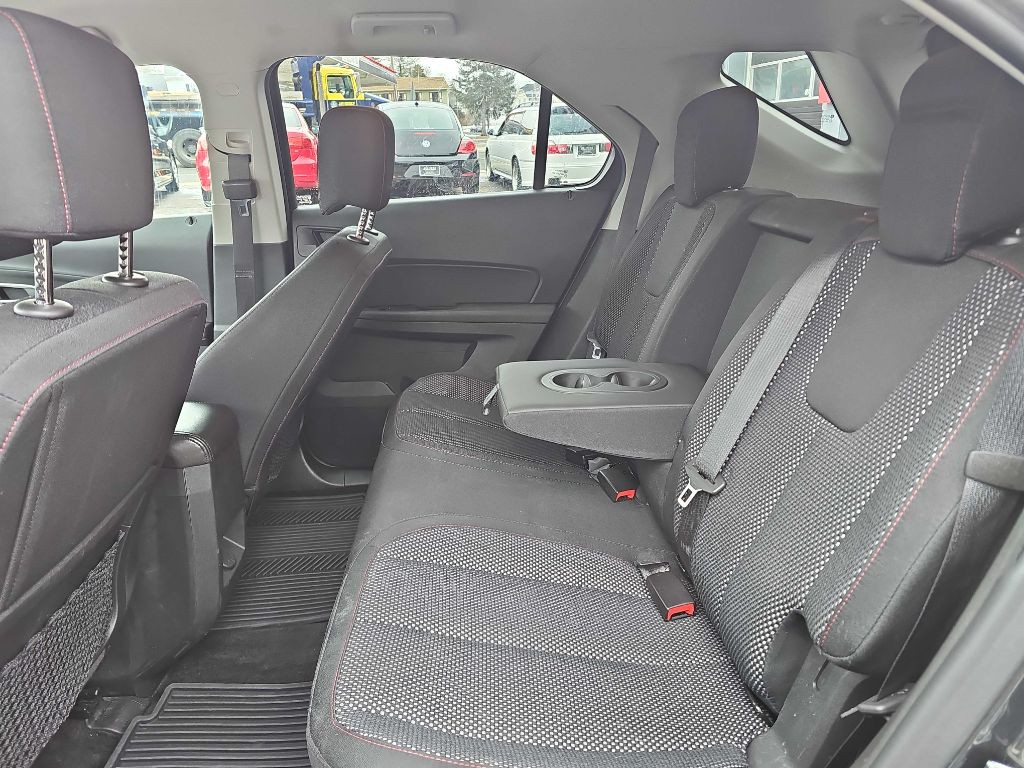 2017 Chevrolet Equinox Image 13