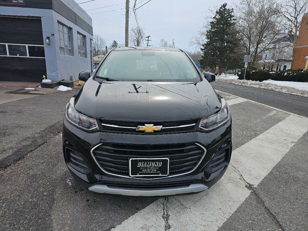 2017 Chevrolet Trax Image 2