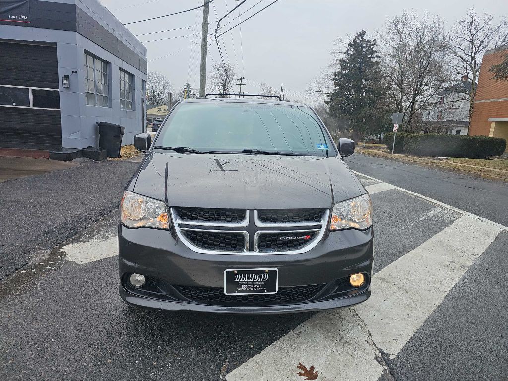 2018 Dodge Grand Caravan Image 2