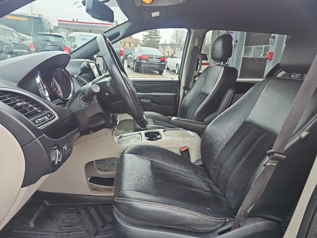 2018 Dodge Grand Caravan Image 10