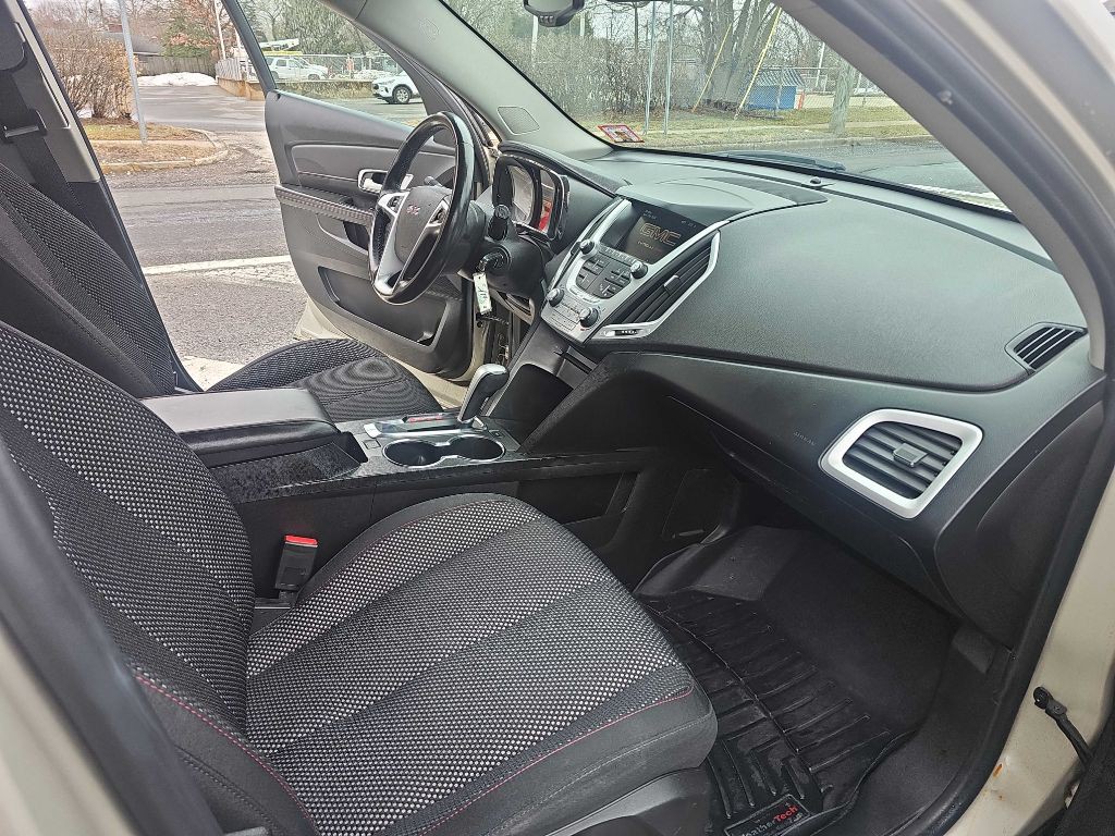 2015 GMC Terrain Image 14