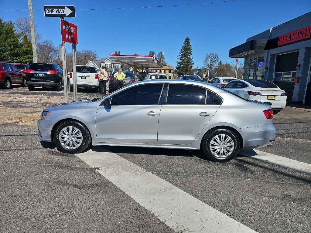 2015 Volkswagen Jetta Image 8