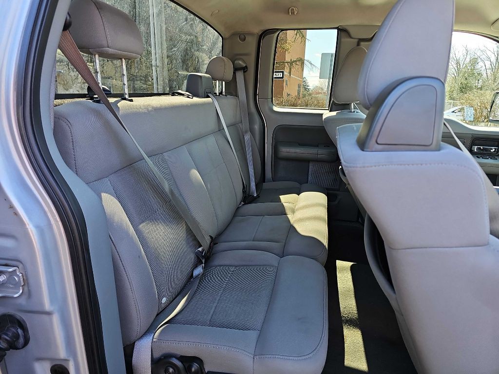 2006 Ford F-150 Image 13