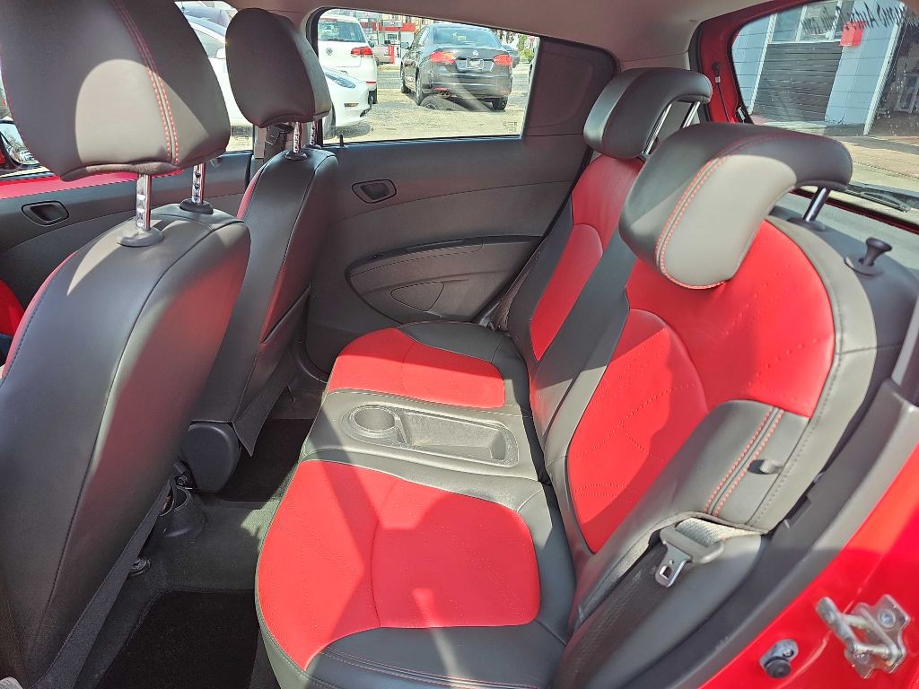 2013 Chevrolet Spark Image 12