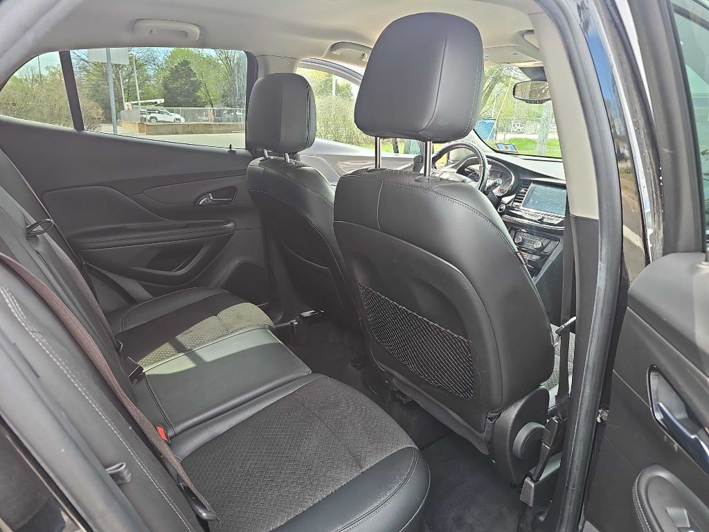 2018 Buick Enclave Image 11