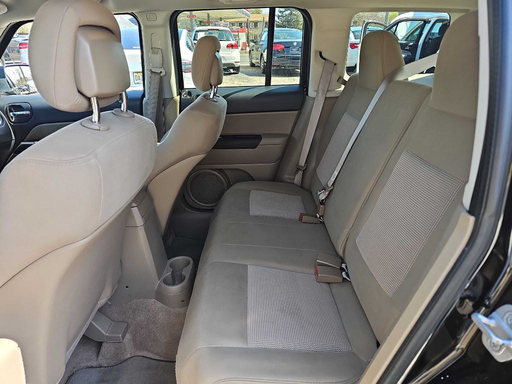 2013 Jeep Patriot Image 12