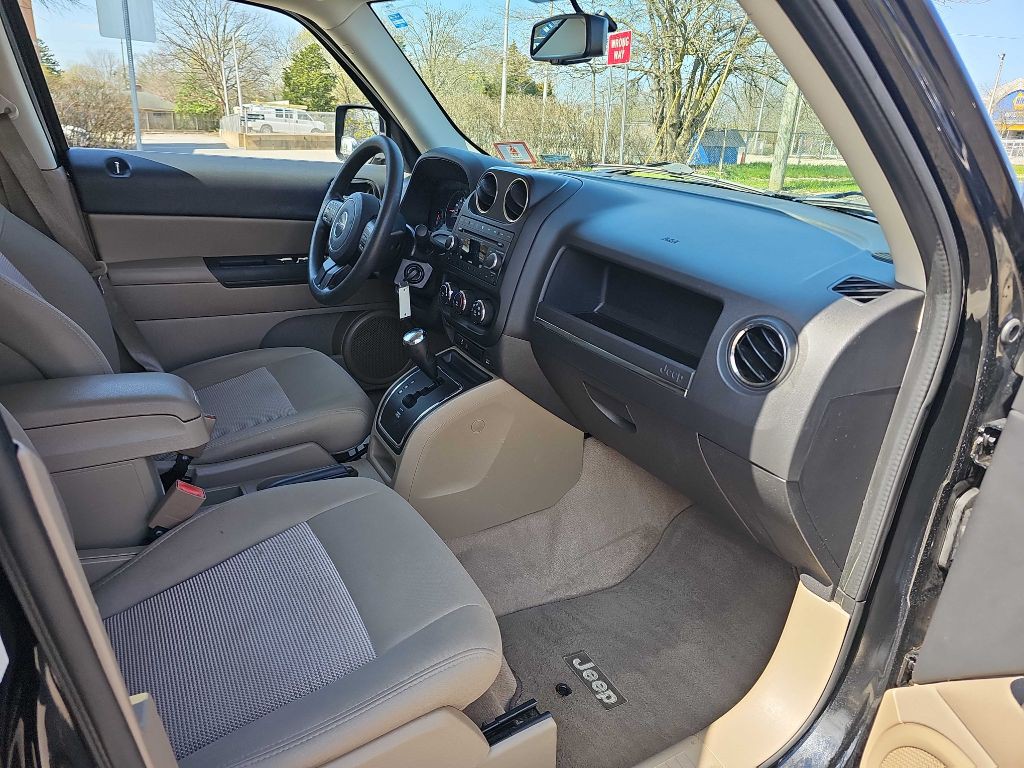 2013 Jeep Patriot Image 14