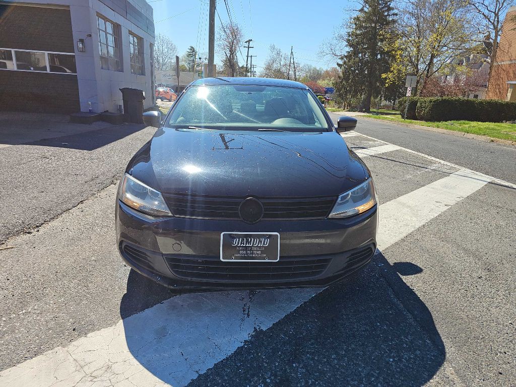 2014 Volkswagen Jetta Image 2