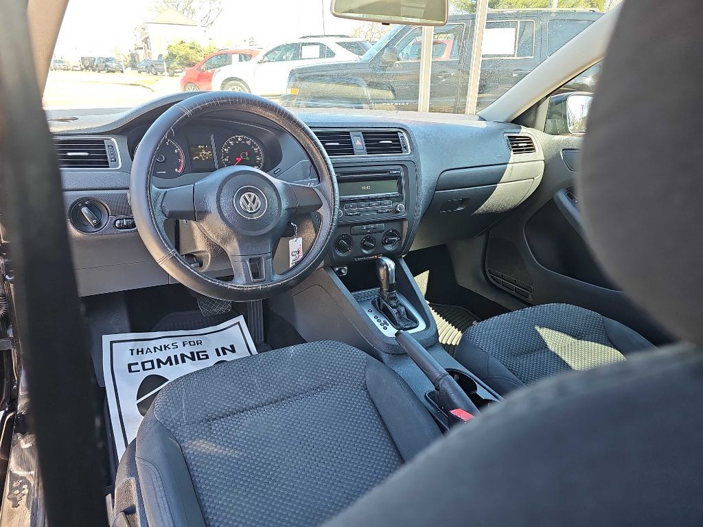 2014 Volkswagen Jetta Image 11