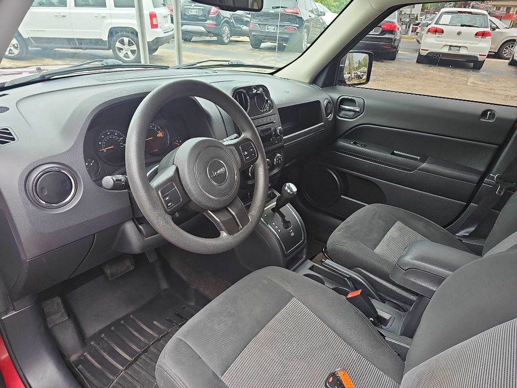 2016 Jeep Patriot Image 10