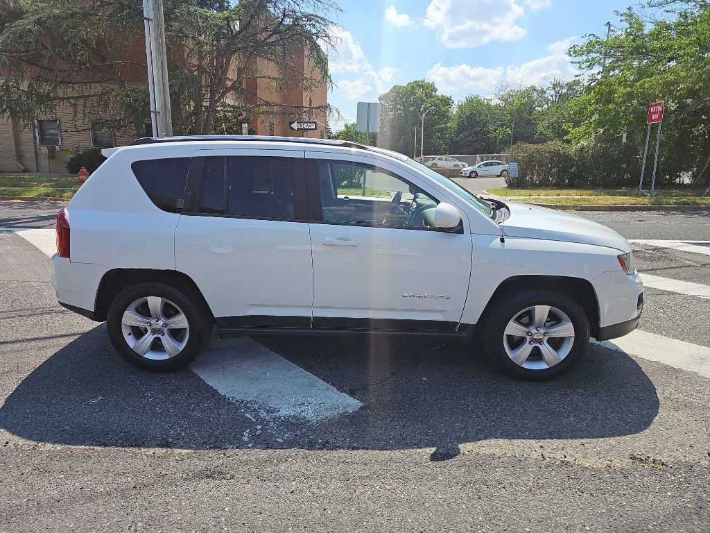 2014 Jeep Compass Image 4