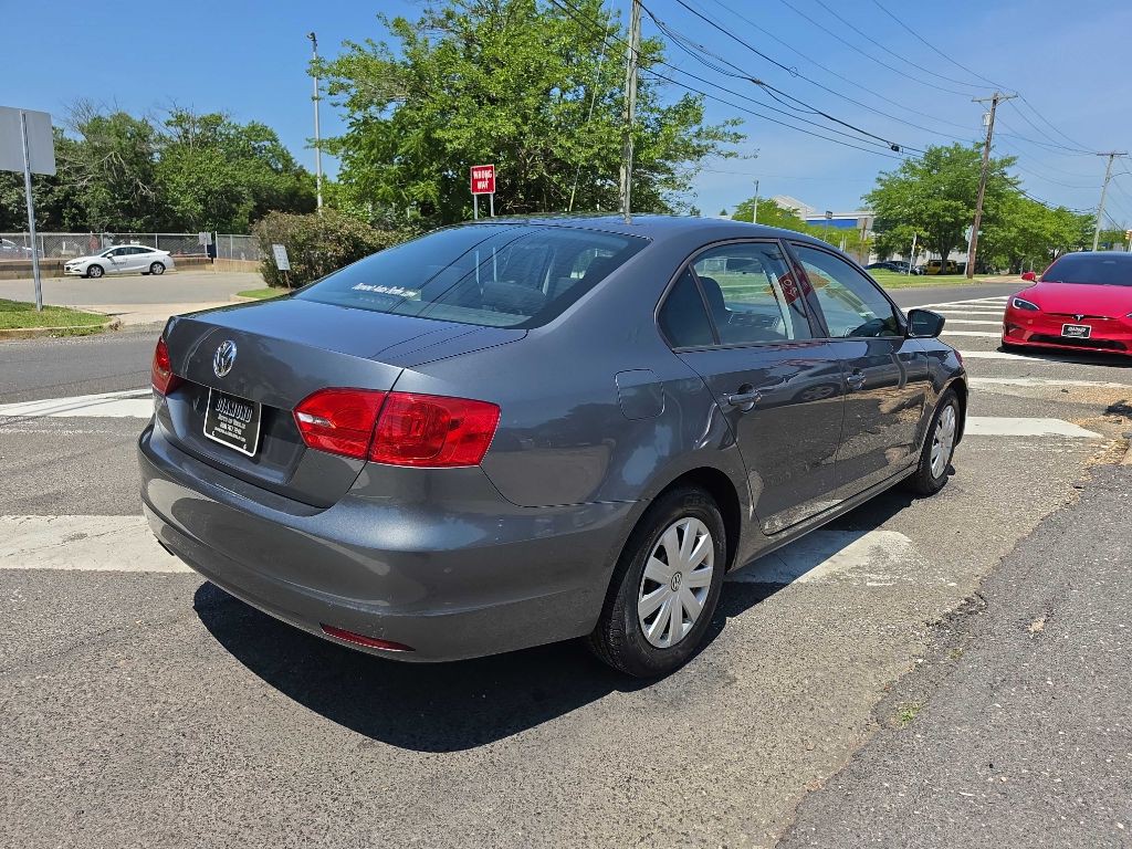 2014 Volkswagen Jetta Image 5