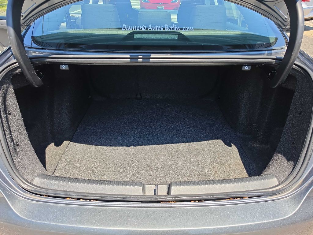 2014 Volkswagen Jetta Image 16