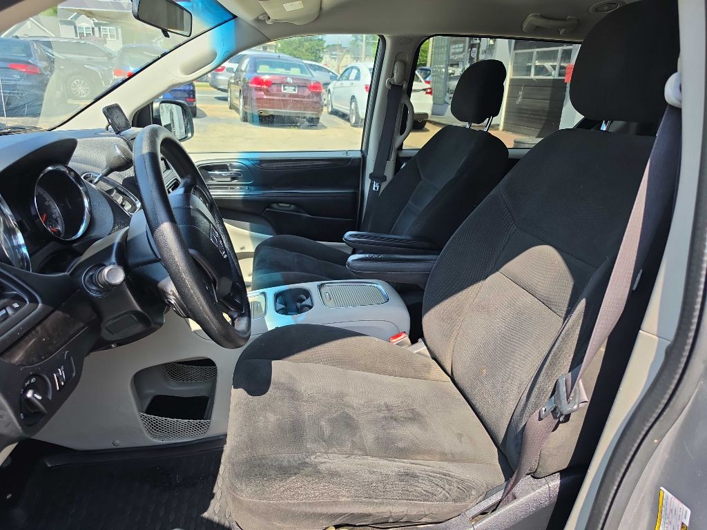 2016 Dodge Grand Caravan Image 10
