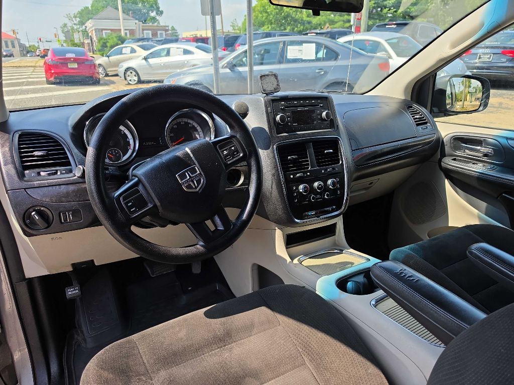 2016 Dodge Grand Caravan Image 11