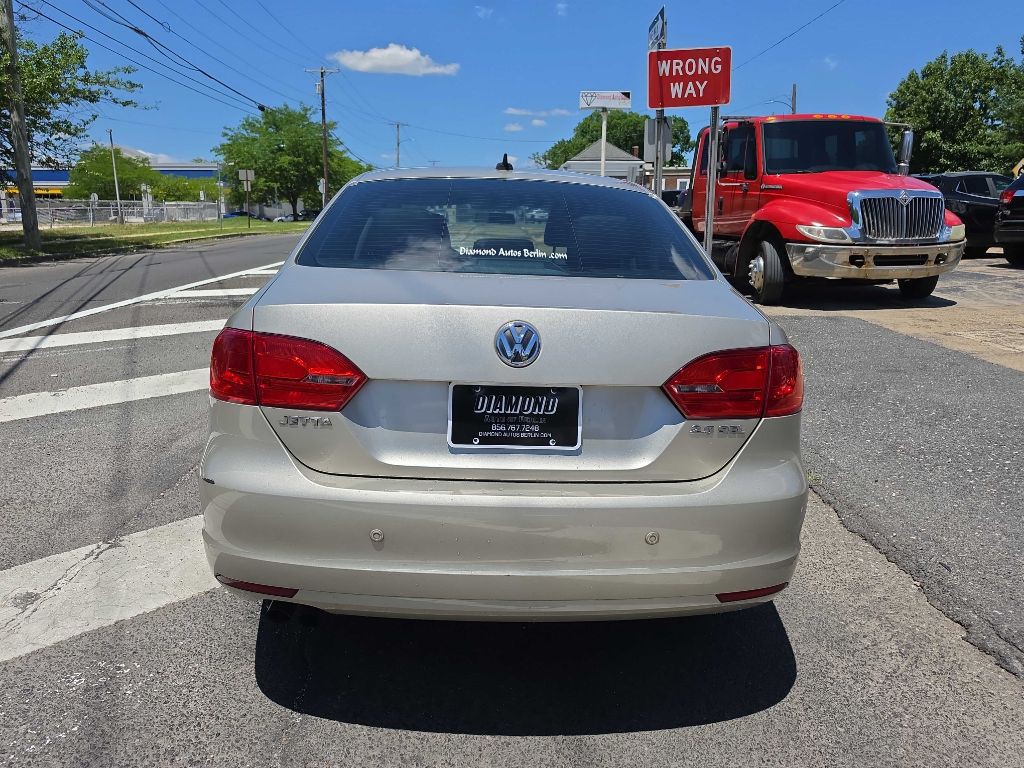 2013 Volkswagen Jetta Image 6