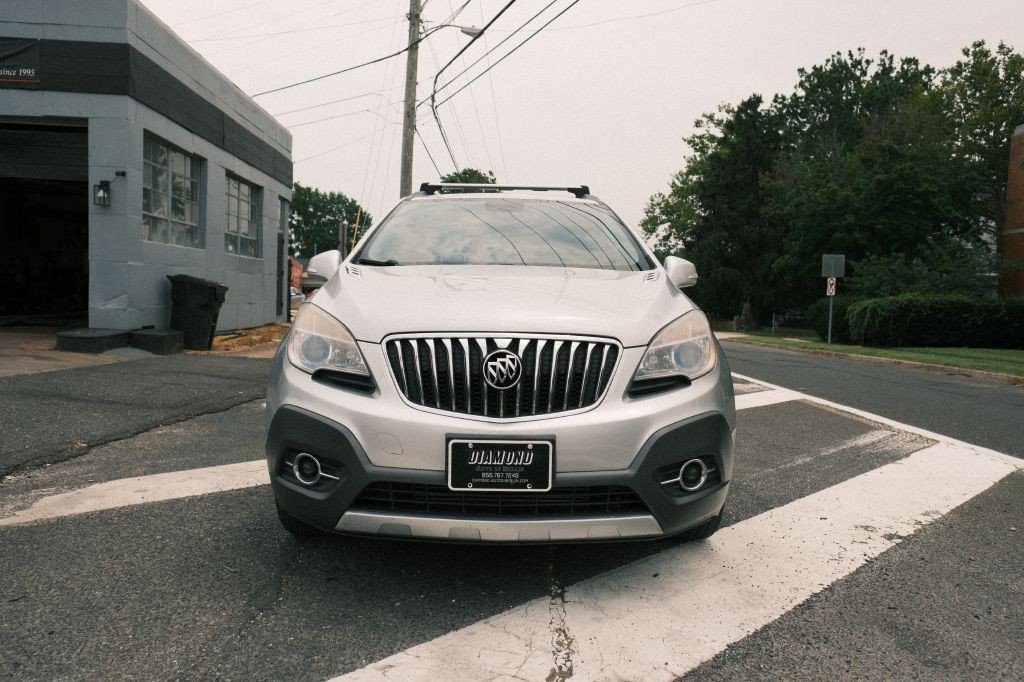 2015 Buick Enclave Image 2