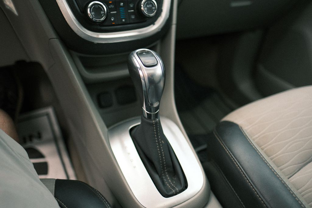 2015 Buick Enclave Image 15
